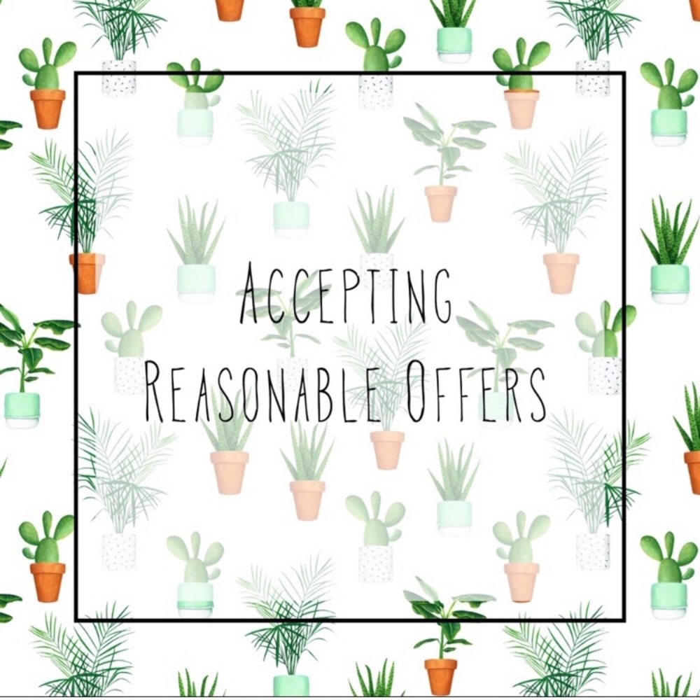 🌟always accepting reasonable offers🌟